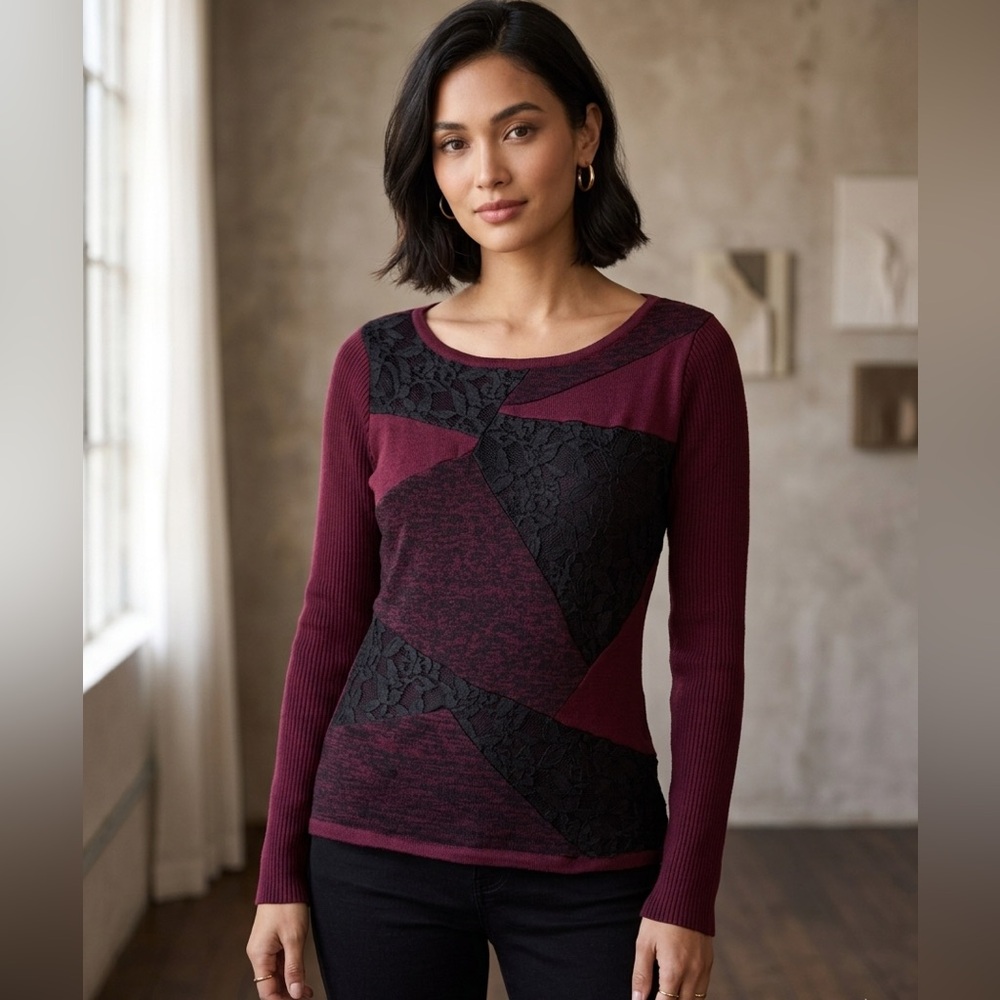 Christine Phillipe TM  Size M Purple Long Sleeve With Lace Y2K